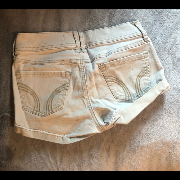 Hollister shorts - Picture 2 of 2